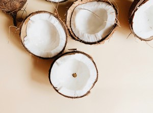 Как правильно использовать кокосовое масло для тела? ТОП-5 домашних рецептов