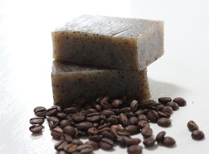 Натуральное мыло-скраб ТМ Cocos для эффективного очищения кожи